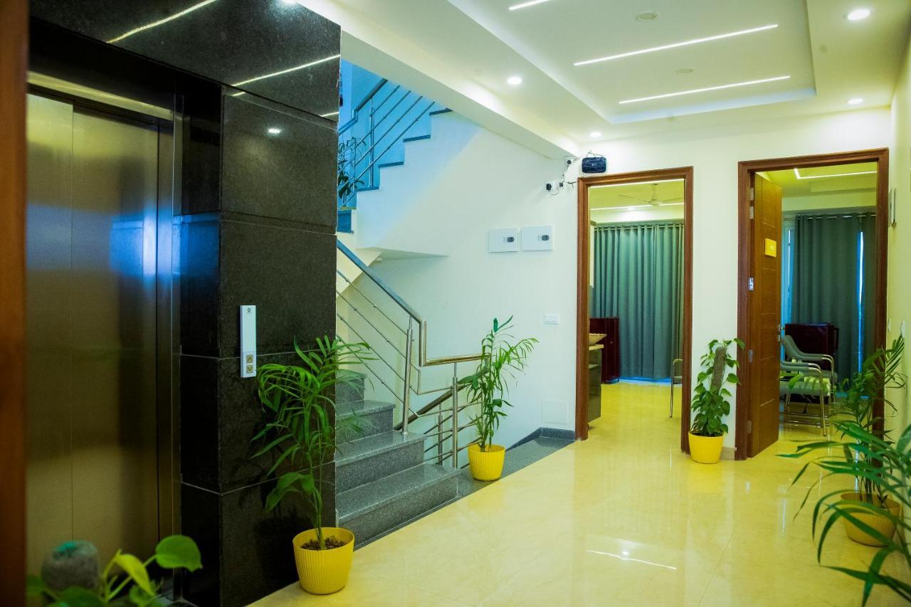 Lime Tree Luxury Studio - Service Apartment Near Artemis Hospital ,Gurgaon Dış mekan fotoğraf